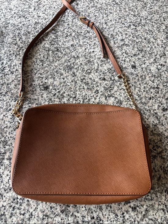 Michael Kors Tan/Brown Saffiano Crossbody Bag with Gold Hardware - Picture 3 of 7